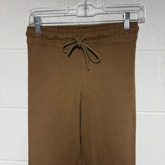 Good American Camel Cotton Tie Waist Leggings - Picture 3 of 6